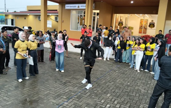 Bhayangkara FC Buka Puasa Bersama Suporter Lampung