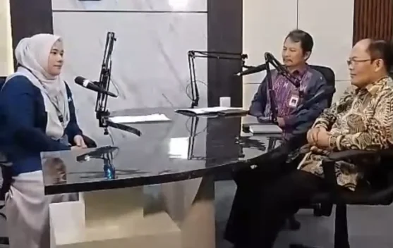 Pengutamaan Bahasa Negara di Ruang Publik dan Dokumen Lembaga