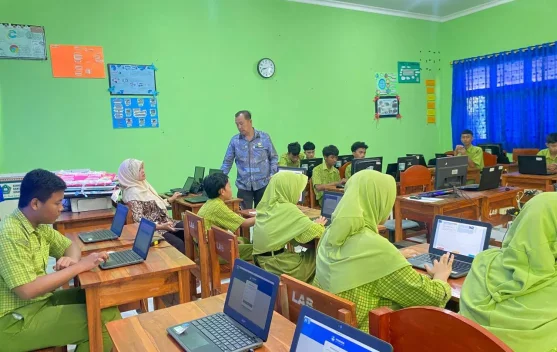 Ratusan Siswa MTsN 2 Tanggamus Ikuti Gladi TKA 2026