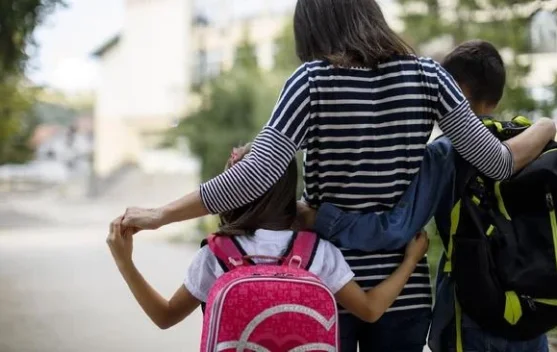 Kebiasaan Orang Tua Ini Bikin Anak Jadi Pribadi yang Baik Hati