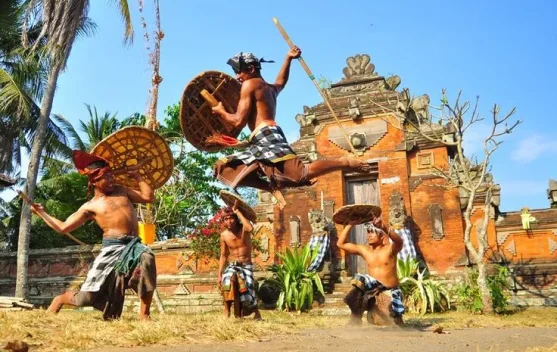 Gebug Ende, Warisan Leluhur yang Tetap Hidup di tengah Modernisasi