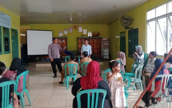 Polsek Kalianda Sosialisasi Aplikasi Siger Presisi di Desa Sukaraja