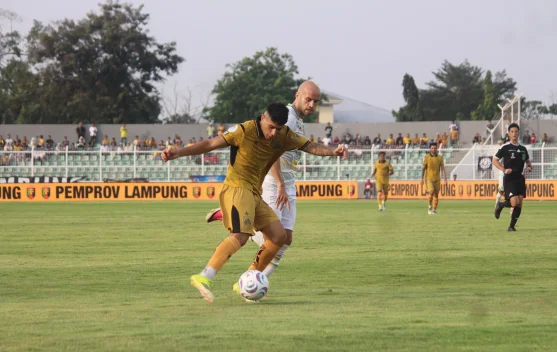 Oscar Bruzon Soroti Adaptasi Skuad Baru Bhayangkara Lampung