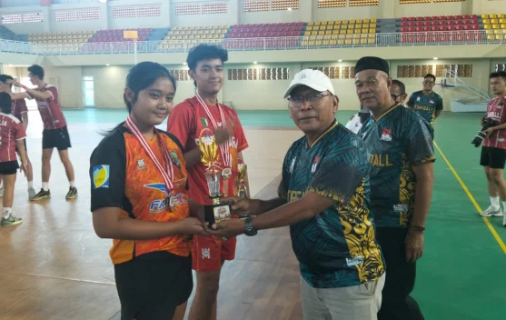Angga Pratama dan Aini Amelia Sabet Pemain Terbaik Turnamen Korfball