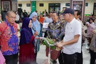 Kunjungi Pringsewu, Wamensos Usulkan Lansia Masuk Penerima MBG