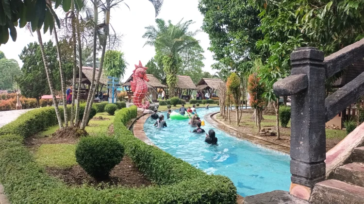 Libur Panjang, Wahana Air di Tasikmalaya Sepi Pengunjung