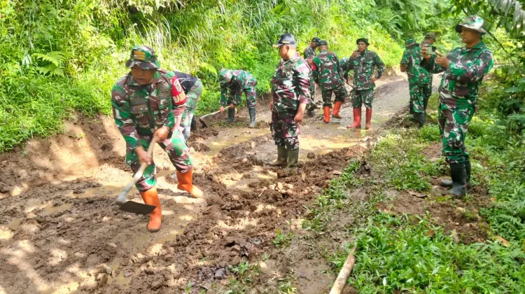 TMMD Ke-127 Kodim 0624 Percepat Pembangunan Jalan Desa