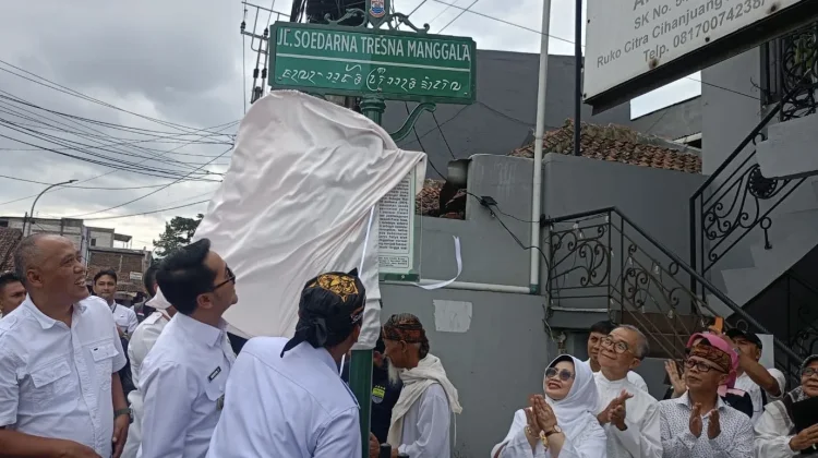 Pemkot Cimahi Resmikan Dua Nama Jalan Tokoh Daerah