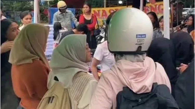 Berburu Takjil Jadi Tradisi Favorit Ramadan