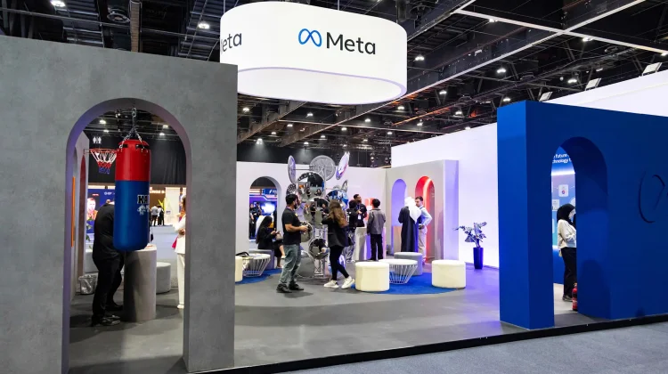 Didukung AI, Meta Siapkan Smartwatch Baru