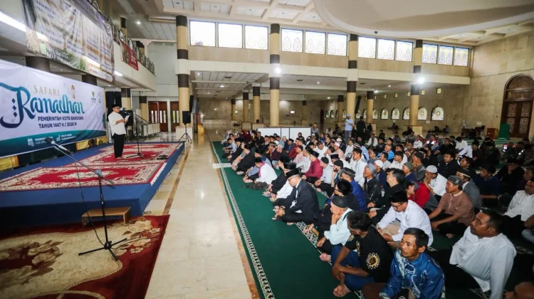 Safari Ramadan, Wali Kota Ajak Warga Makmurkan Masjid Agung