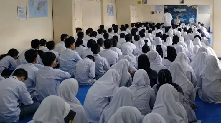 Awal Mula Pesantren Kilat (Sanlat) Hadir di Lingkungan Sekolah