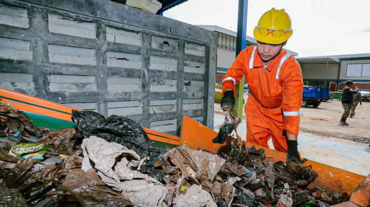 Pemkot Bandung Respons Parameter Penilaian KLH