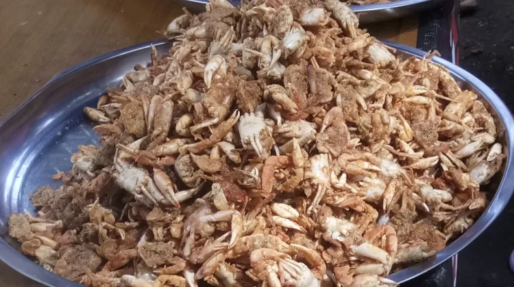 Baby Krab Kuliner Unik Jadi Primadona Beragam Kalangan