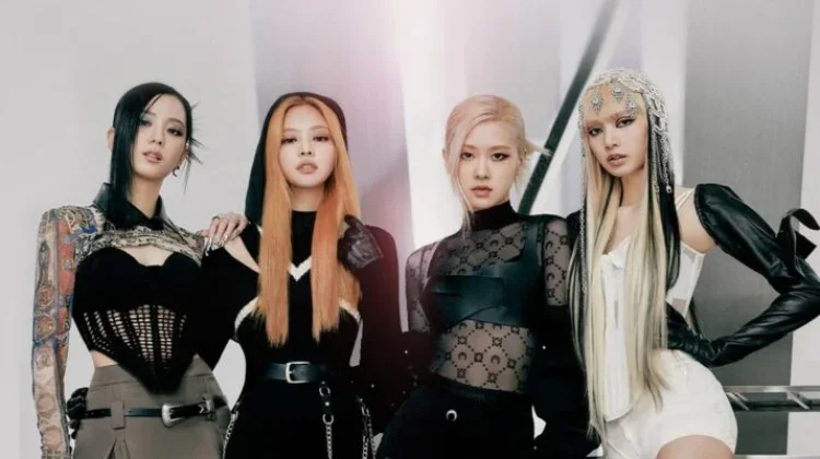 BLACKPINK Raih 100 Juta Subscribers di YouTube