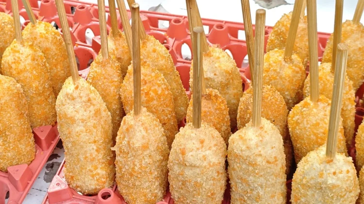 Corndog Mozzarela, Hidangan Primadona  Menjelang Buka Puasa