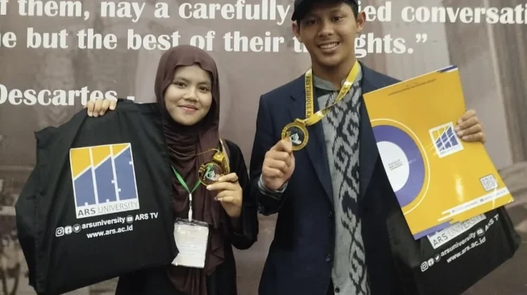 Dua Siswa MAN Cimahi Borong Juara 1 di Ajang Gema Ramadan ARS University 2026
