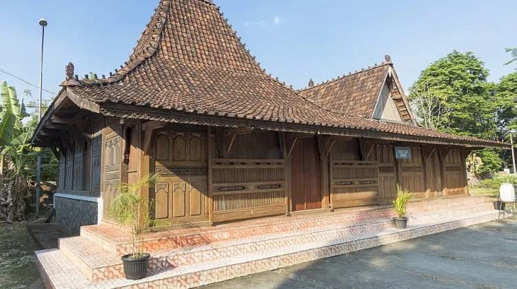 Imah Joglo Warisan Arsitektur Tradisional di Tanah Jawa