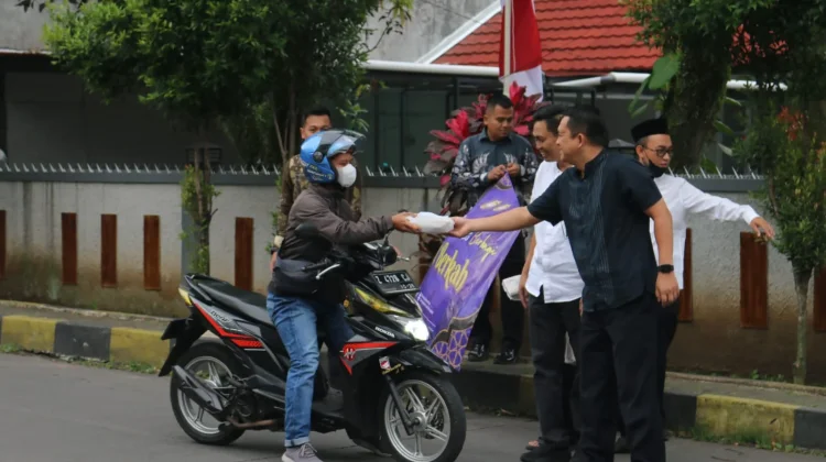 Berkah Ramadan, Lapas Banceuy Bagikan Paket Makanan Takjil