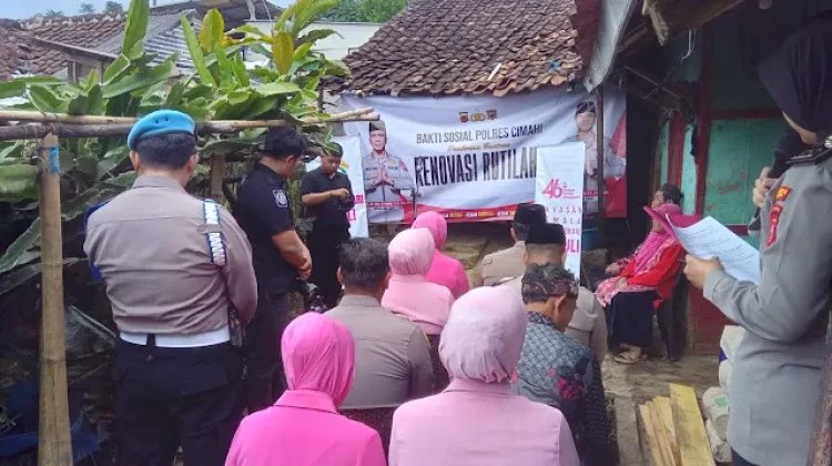 Polres Cimahi Sulap Rumah Tidak Layak Huni Ibu Aisyah Jadi Hunian Nyaman