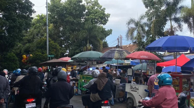 Rekomendasi Tempat Cari Takjil di Kota Bandung