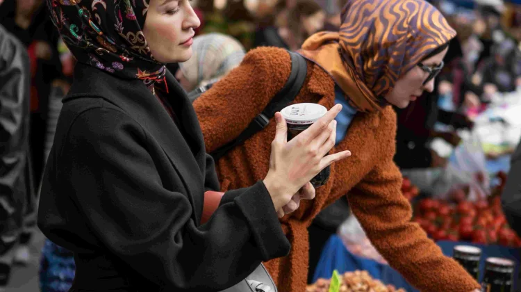 Ramadan: Bulan Ibadah Sekaligus Momentum Cari Cuan