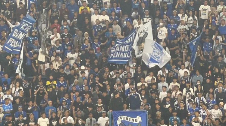 Bobotoh Diminta Tidak Datang ke Markas Persebaya