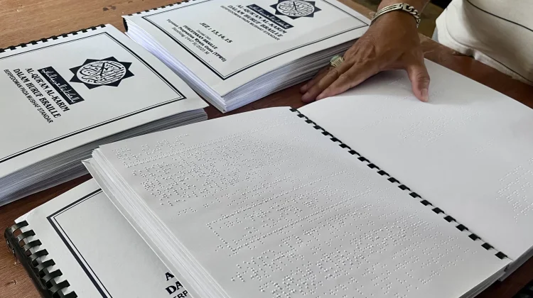 Tantangan Produksi Al-Qur’an Braille, Bergantung pada Donasi dan Kebijakan