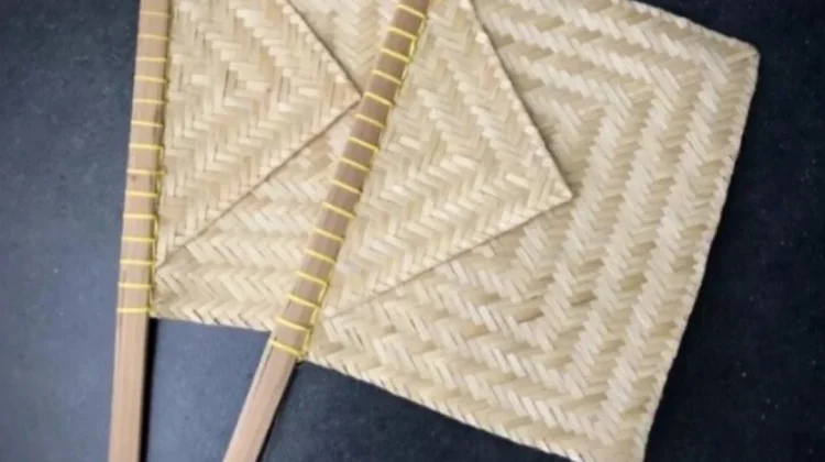 Hihid atau Kipas Tradisional Penyejuk Warisan Budaya Indonesia