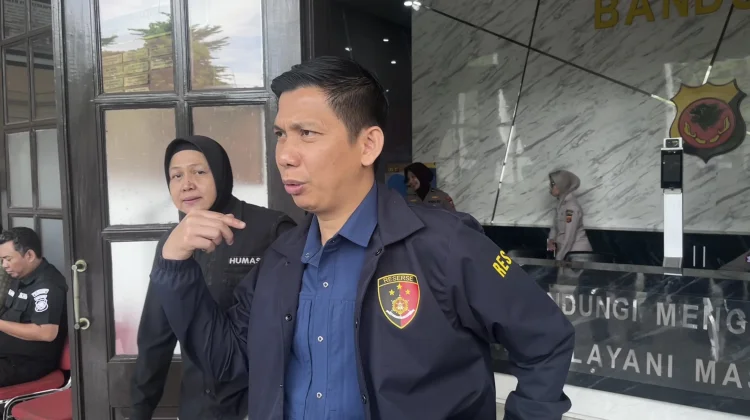 Polisi Tangkap Pria yang Lakukan Pencurian Dengan Modus Pura-Pura COD