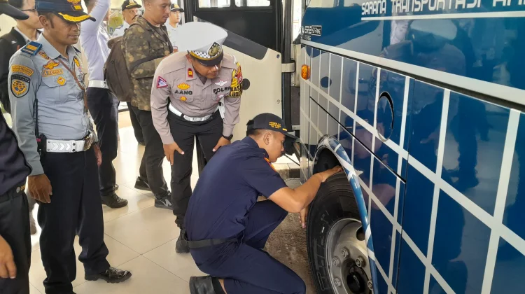 Terminal Guntur Garut Siap Operasikan Ratusan Bus Laik Jalan