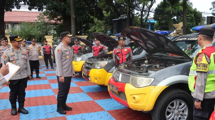 Kesiapan Operasional, Polres Subang Gelar Pemeriksaan Kendaraan Dinas