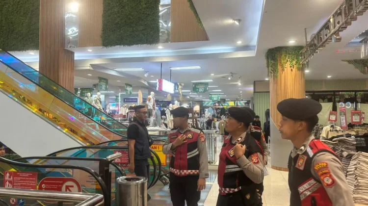 Antisipasi Kriminalitas, Pusat Perbelanjaan Jadi Sasaran Patroli Dialogis