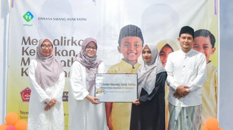 IIKK Tataliwargi Sekar Arum DAHANA Sayangi Anak Yatim