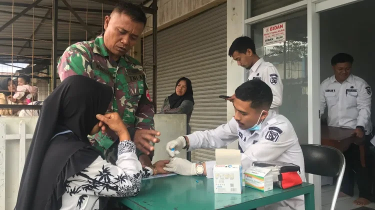 TMMD 127 Kodim 0624 Tingkatkan Kesadaran Kesehatan Warga Desa