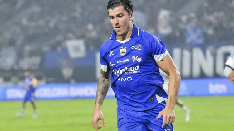 Belum Cetak Gol, Hodak Tetap Berikan Nilai Positif untuk Sergio Castel