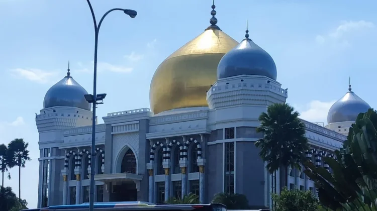 Waktu Maghrib Wilayah Bandung, Senin 9 Maret 2026