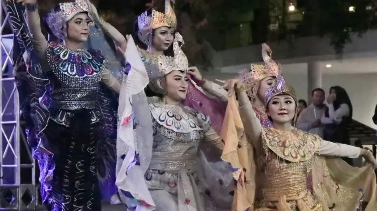 Lahir dari Tahun 1950 - an, Tarian yang Terinspirasi dari Keindahan Alam