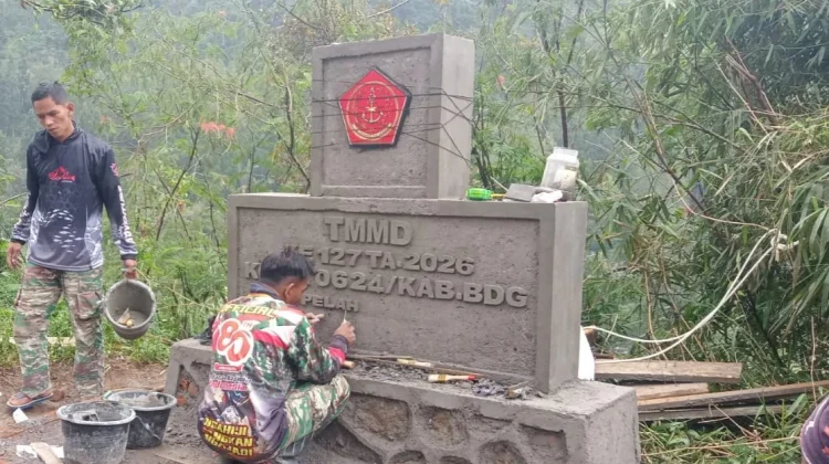 TMMD ke-127 Bangun Tugu di Rancabali, Simbol Kebersamaan TNI dan Warga