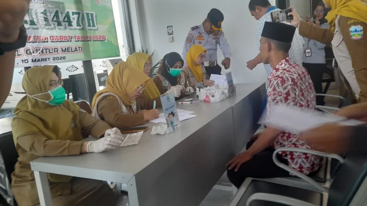 Pastikan Awak Armada Bus Terminal Guntur Bebas Narkoba