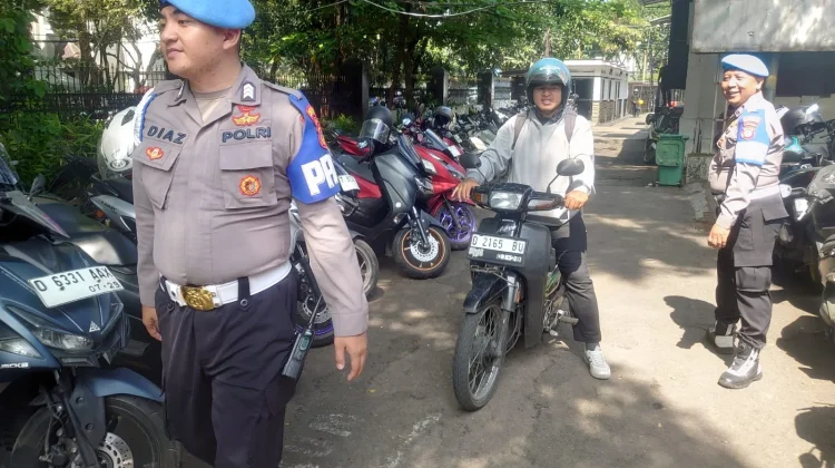 Polrestabes Bandung Sediakan Layanan Titip Kendaraan Gratis bagi Pemudik
