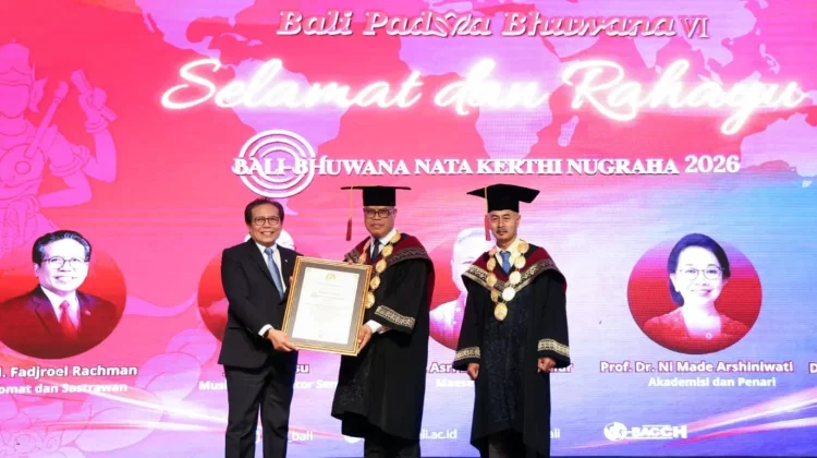 ISI Bali Beri Dubes Fadjroel Penghargaan Internasional