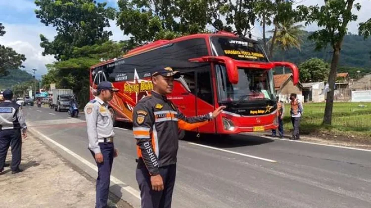 Pemudik Diimbau Lebih Bijak Memilih Waktu Mudik agar Terhindar Macet di Cileunyi