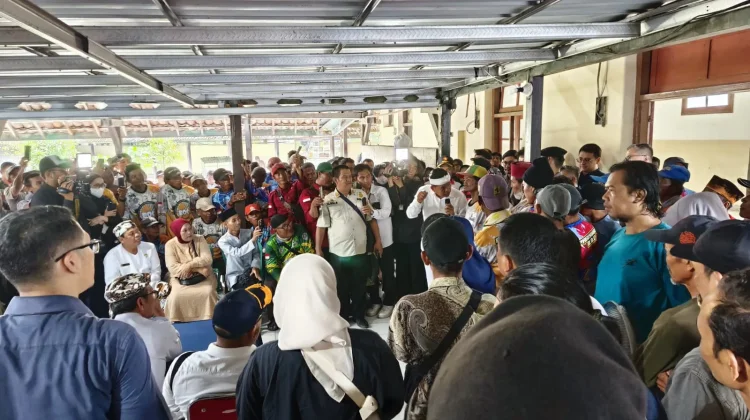 Penarik Becak di Cirebon Dapat Kompensasi, Tak Narik di Momen Arus Mudik/Balik