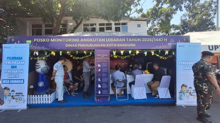 Pengemudi Bus di Terminal Cicaheum Jalani Pemeriksaan Kesehatan