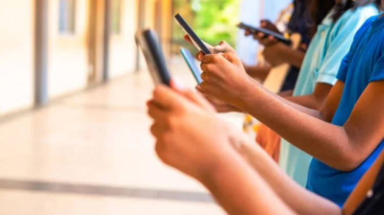 Siapkan Pembatasan Akses Digital Anak, Diskominfo Cimahi Dukung Kebijakan