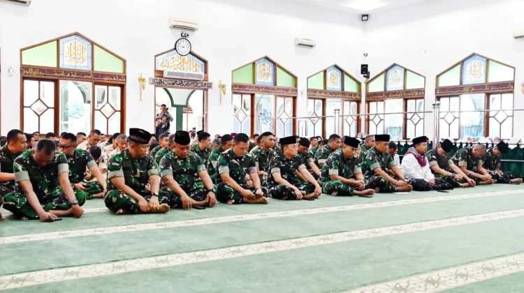 Dankodiklatad Ajak Prajurit Jadikan Al-Qur’an Pedoman Pengabdian