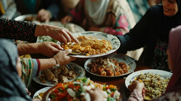 Makan Enak saat Lebaran, Waspada Kolesterol Naik