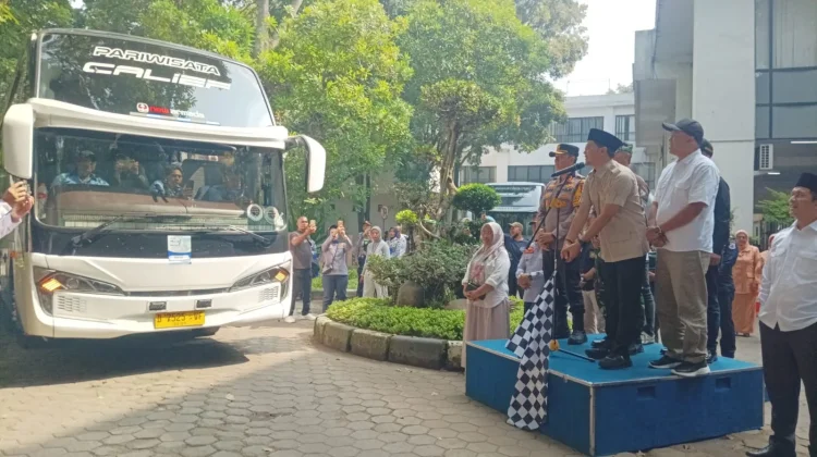 Pemkot Cimahi Berangkatkan 15 Bus Mudik Gratis, Layani 720 Pemudik