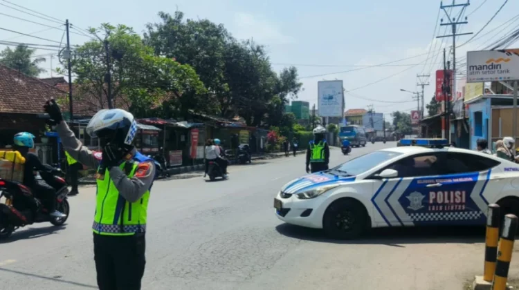 Arus Kendaraan Meningkat, Polisi Intensifkan Rekayasa Oneway